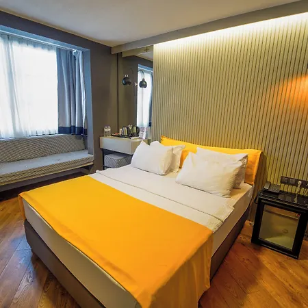 Hotel Basel 2*