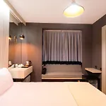 Hotel Basel 2*